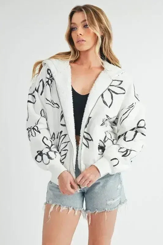 Aemi + Co Flower Sherpa Hoodie - Zip-Up & Cozy | S-L | Femstylo - Femstylo