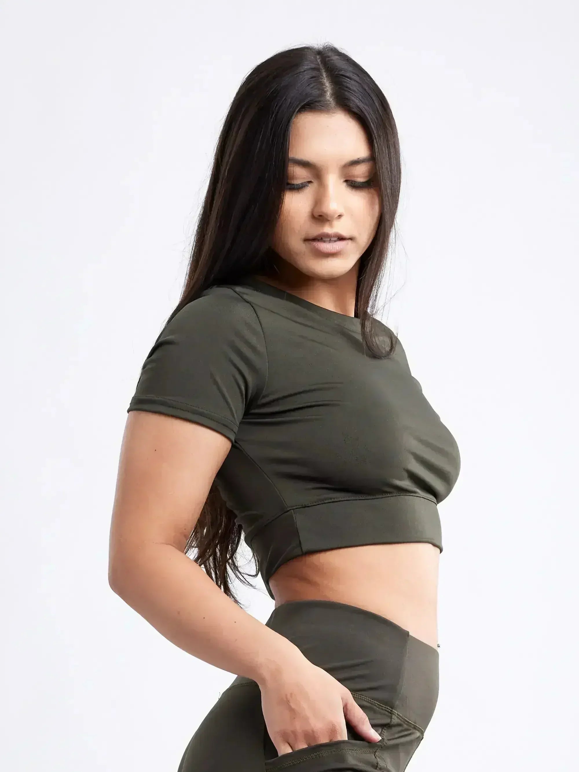 Women's Lightweight Short-Sleeve Crop Top - Workout & Casual - Femstylo
