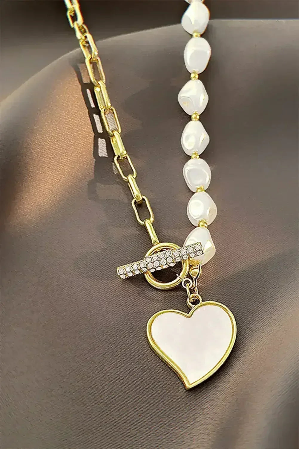 Gold Heart Shape Pendant Rhinestone Pearl Chain Necklace - Femstylo