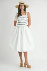 MABLE Smocked Bodice Bubble Midi Dress - Femstylo
