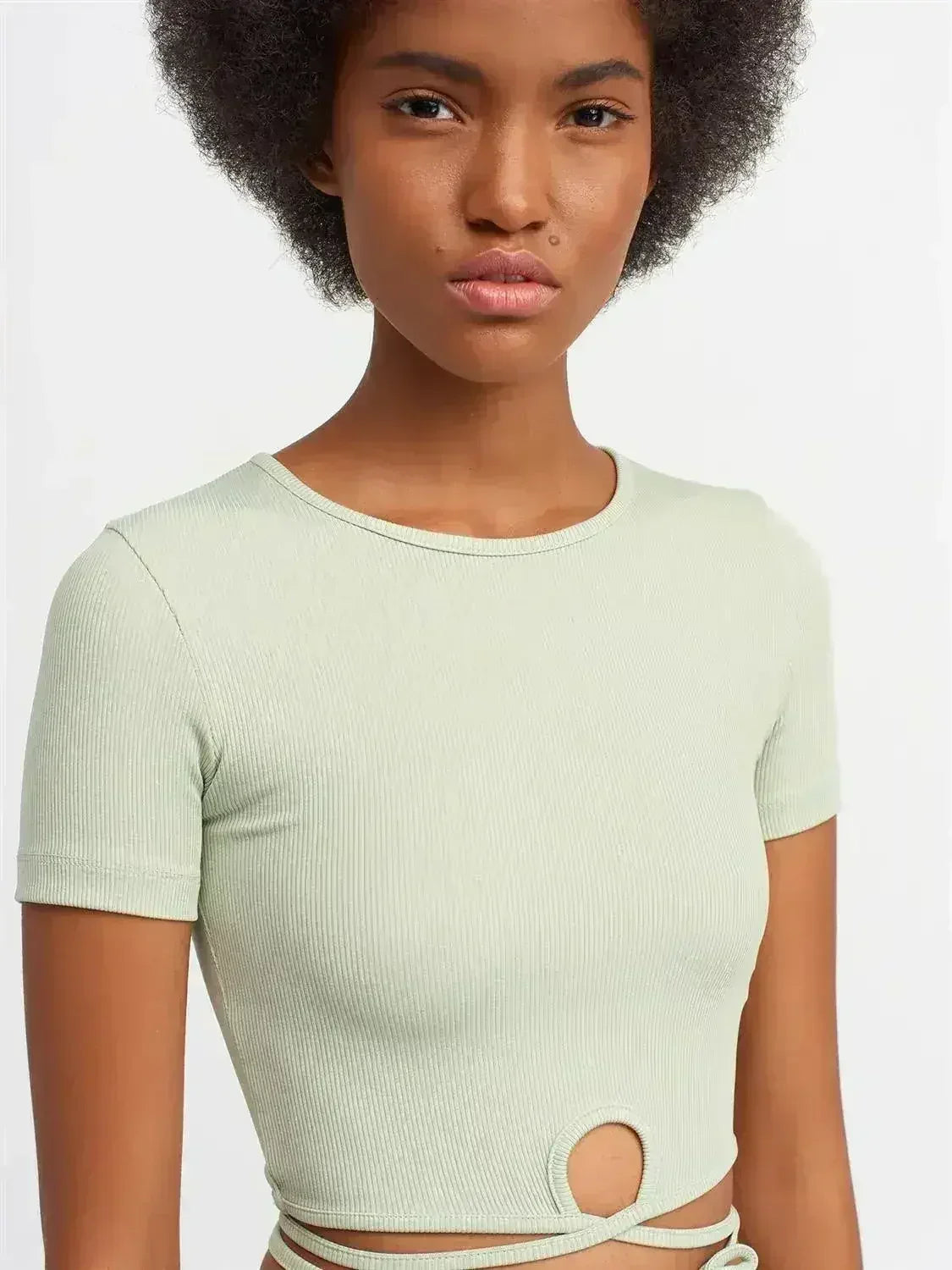 Lace Up Crop Top - Femstylo