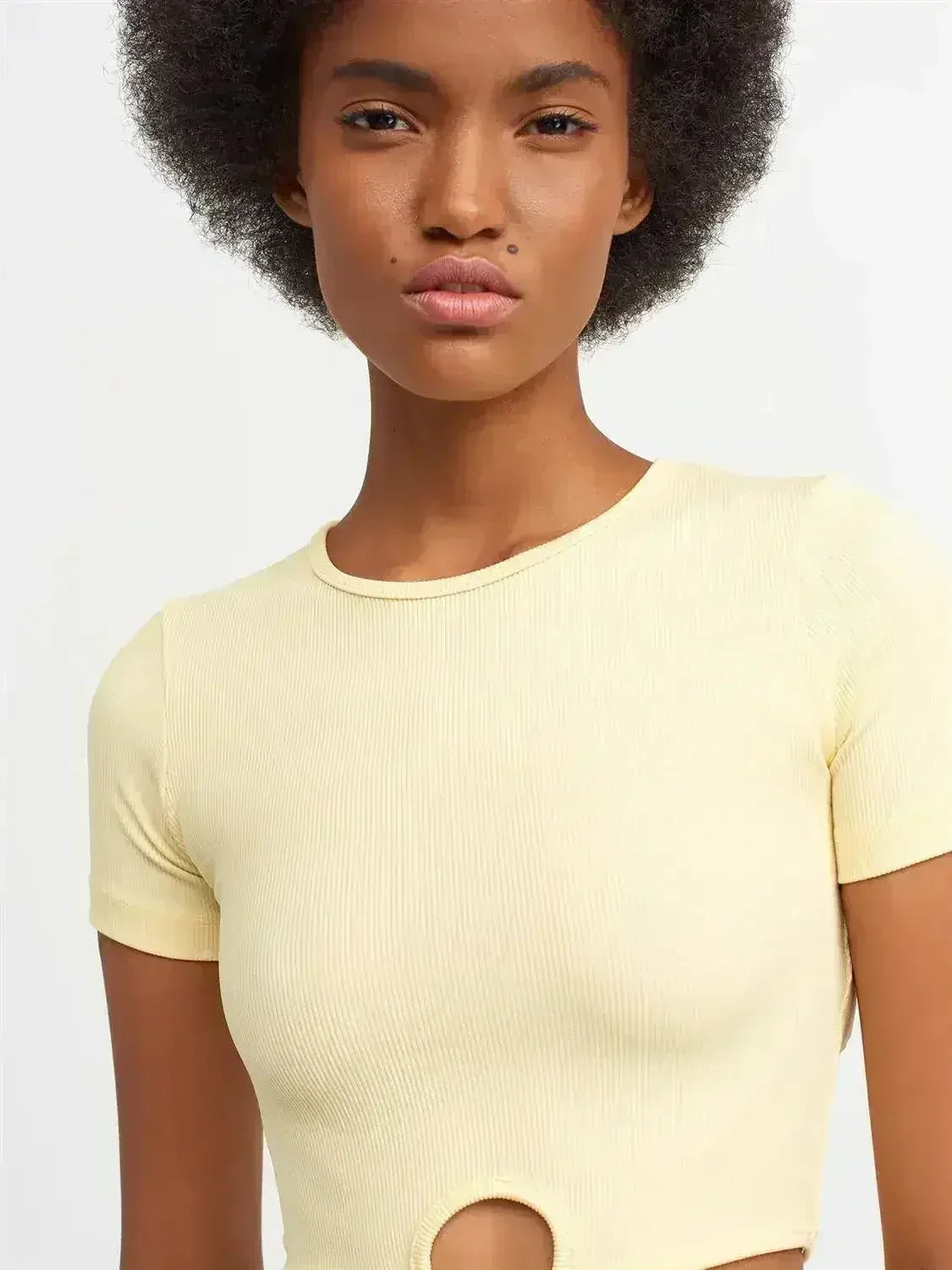 Lace Up Crop Top - Femstylo