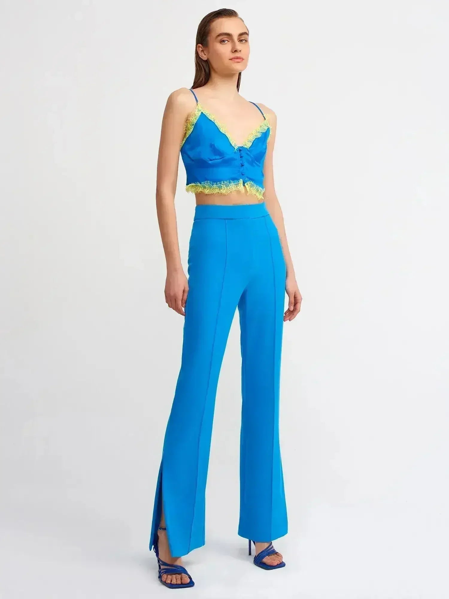 Lace Detail Crop Top | Rayon-Viscose Blend | Feminine Style - Femstylo