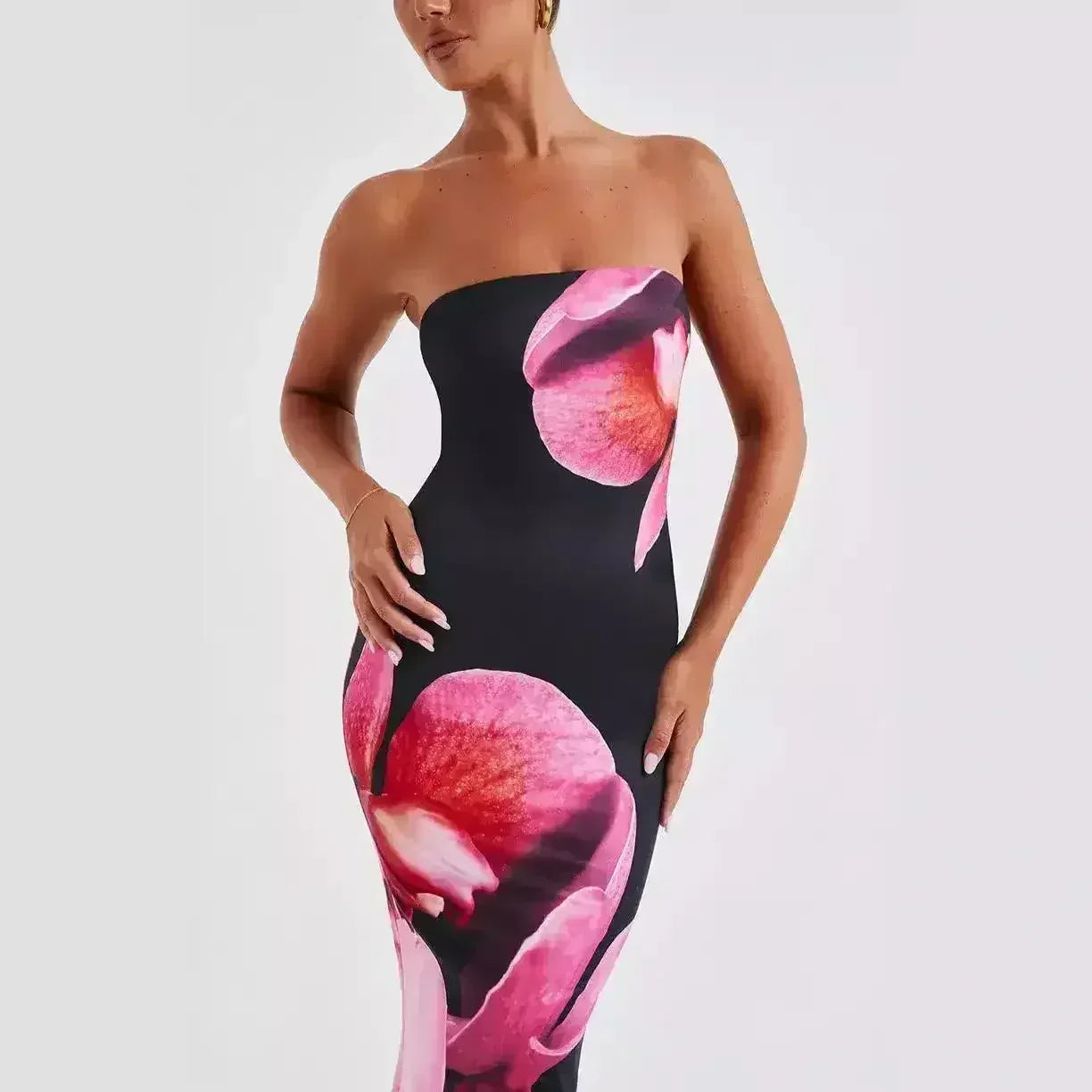 25 Edition – Backless Floral Draped Tube Maxi Dress (NICHE) - Femstylo