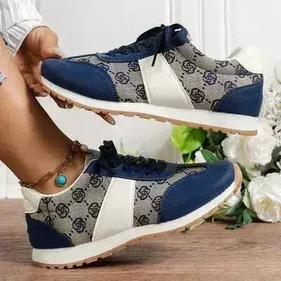 Floral Round Toe Flat Sneakers - Femstylo