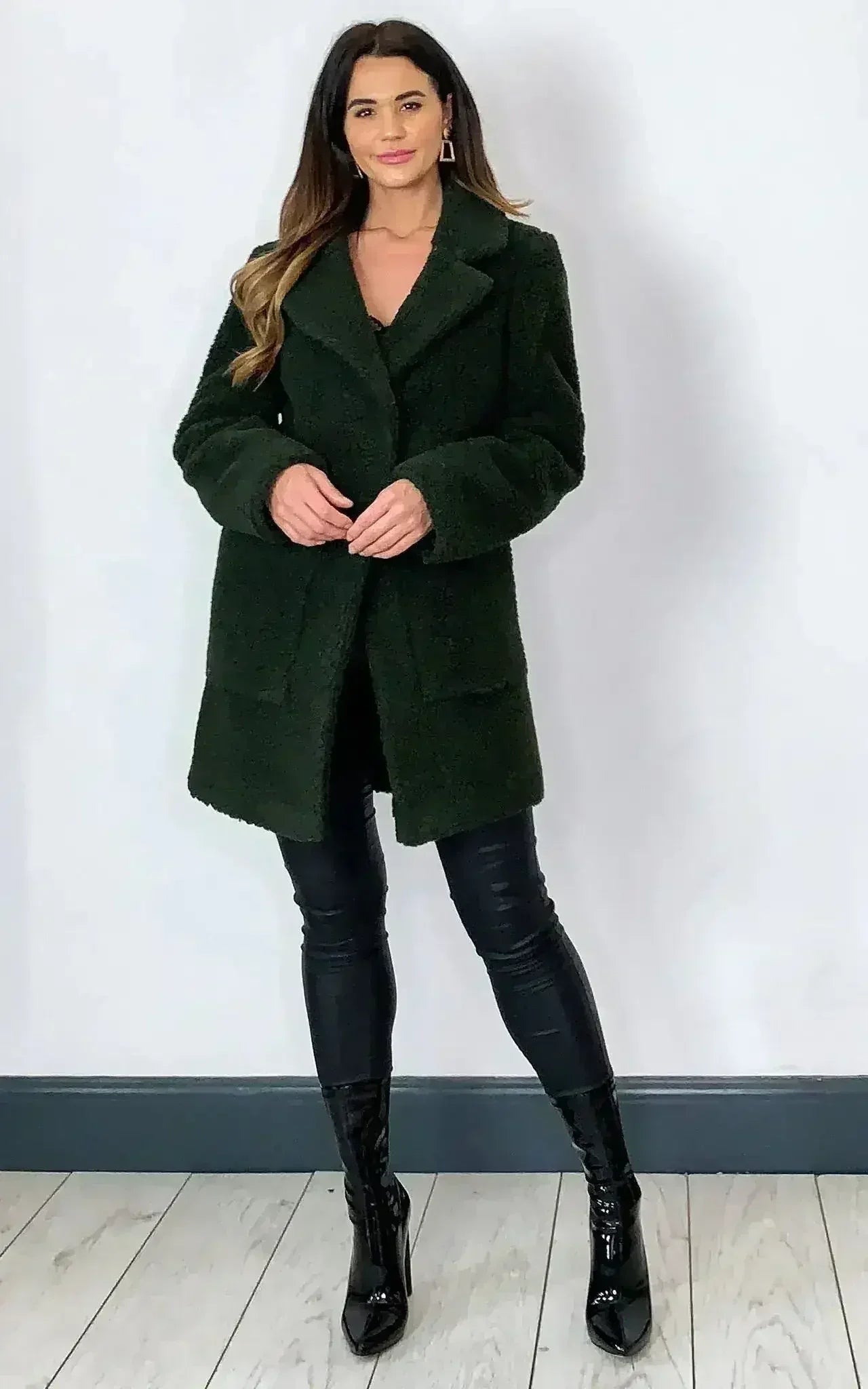 Stud Button Borg Teddy Coat (1905) - Femstylo