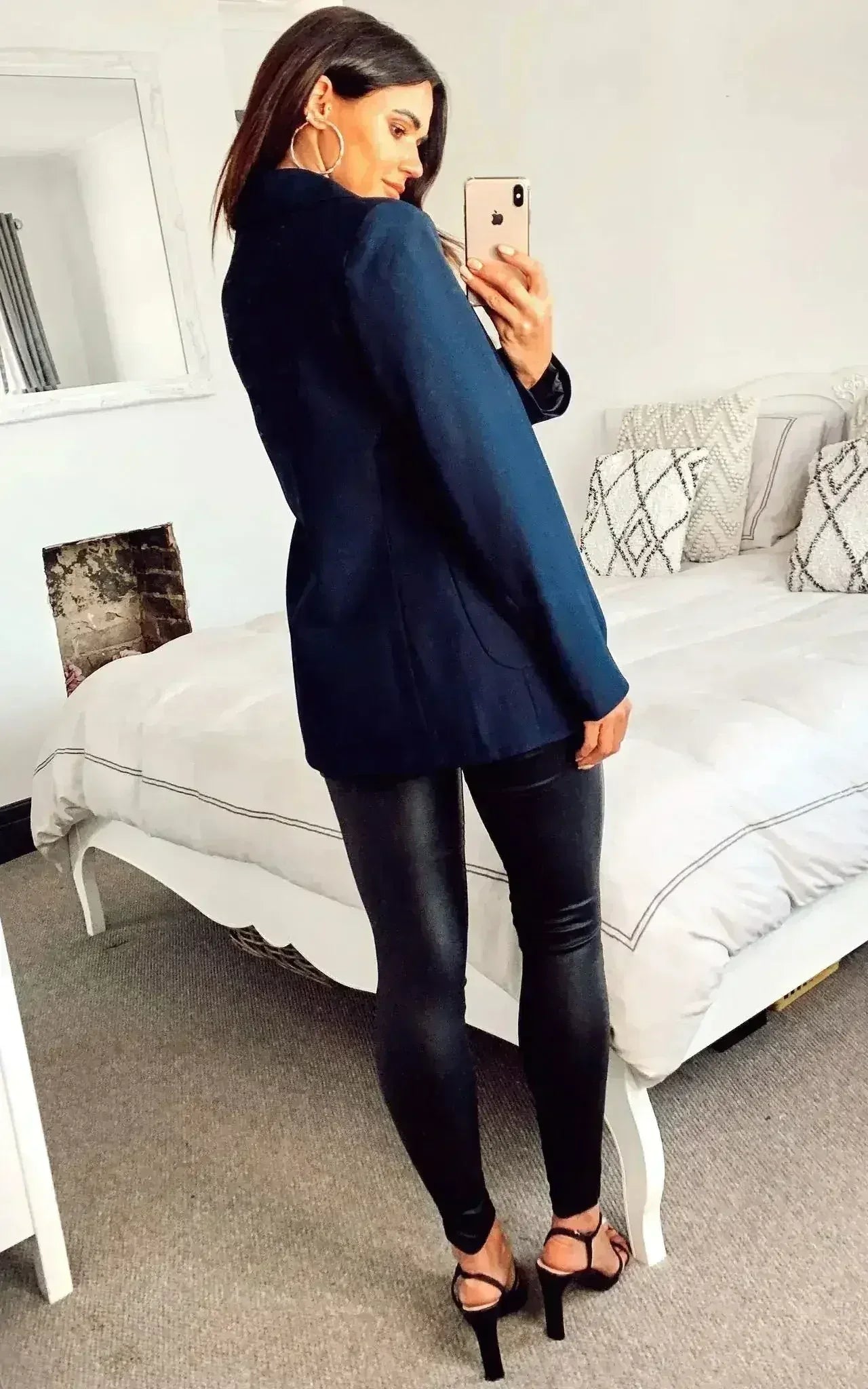 De La Creme - Womens Patch Pocket Tailored Fit Blazer - Femstylo