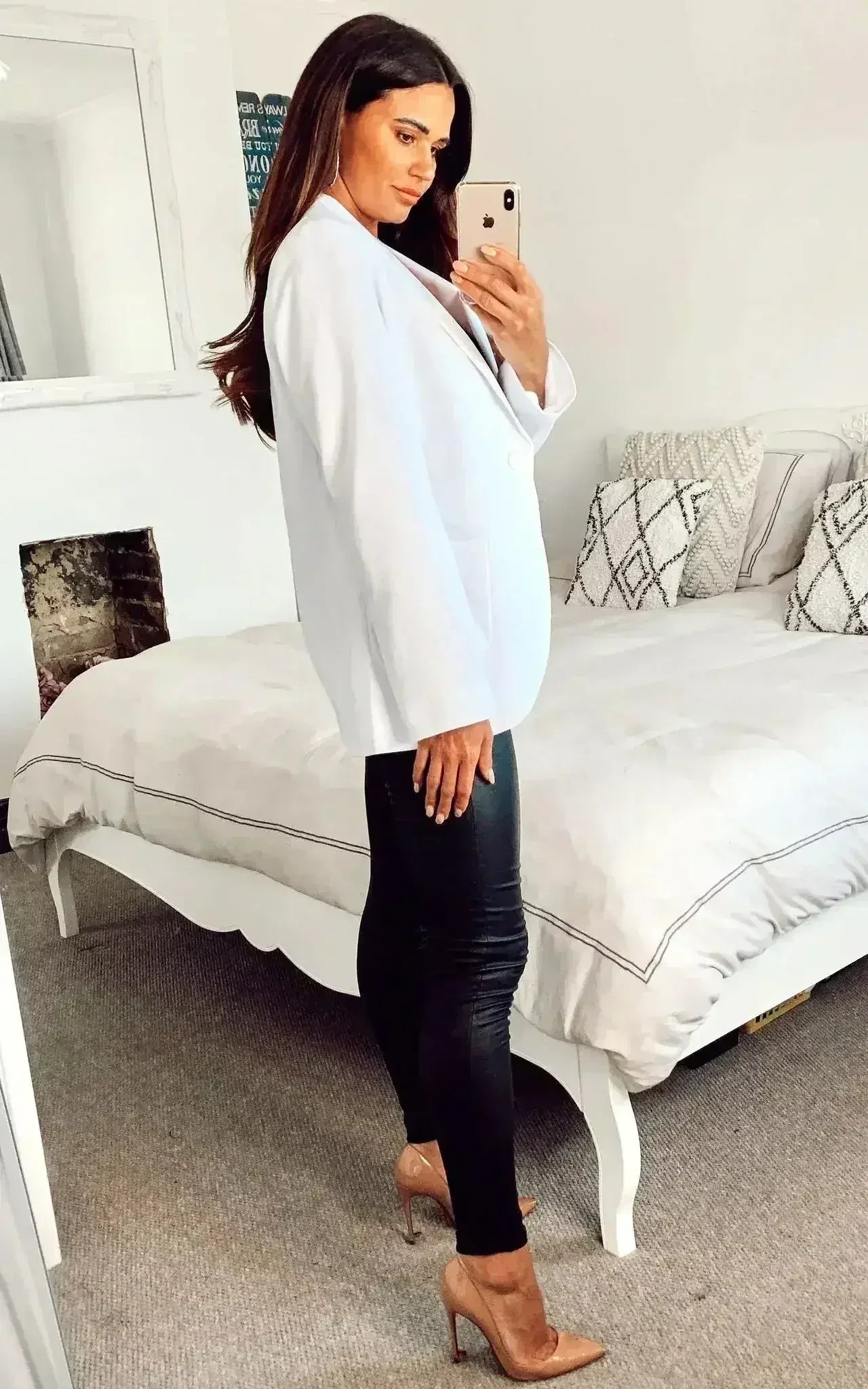 De La Creme - Womens Patch Pocket Tailored Fit Blazer - Femstylo