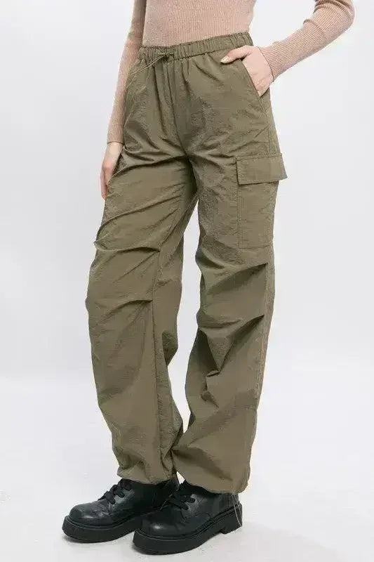 Loose Fit Parachute Cargo Pants - Femstylo