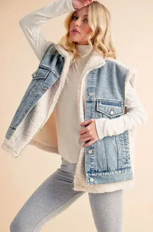 Aemi + Co Fake Two Pieces Denim Patch Sherpa Vest Coat - Femstylo
