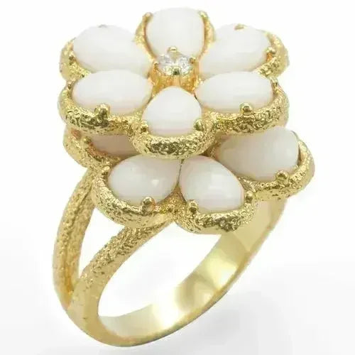1W045 - Gold Brass Ring with Synthetic Synthetic Glass in White - Femstylo