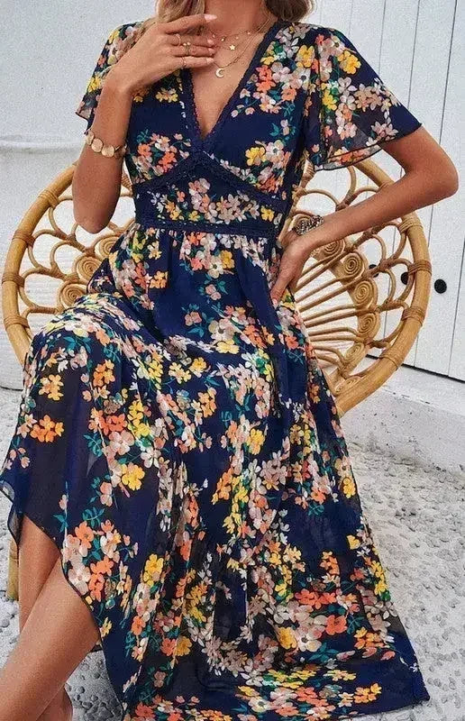 Floral print v-neck dress - Femstylo