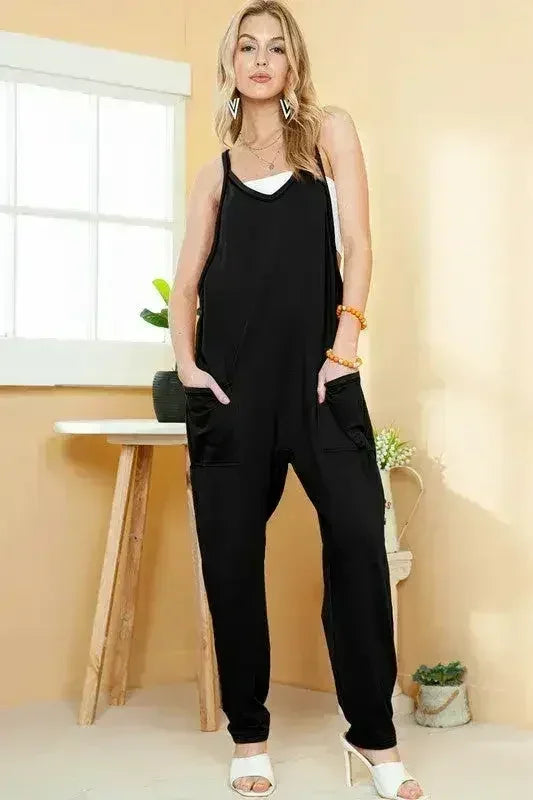 Flame Solid Color Loose Fit Harem Jumpsuit - Femstylo