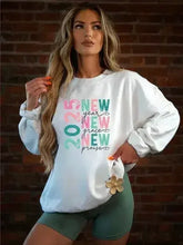 2025 New Year Graphic Crew Sweatshirt - Femstylo