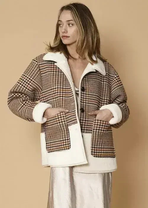 Women's Plaid Fur Jacket in Rust Houndstooth - Femstylo