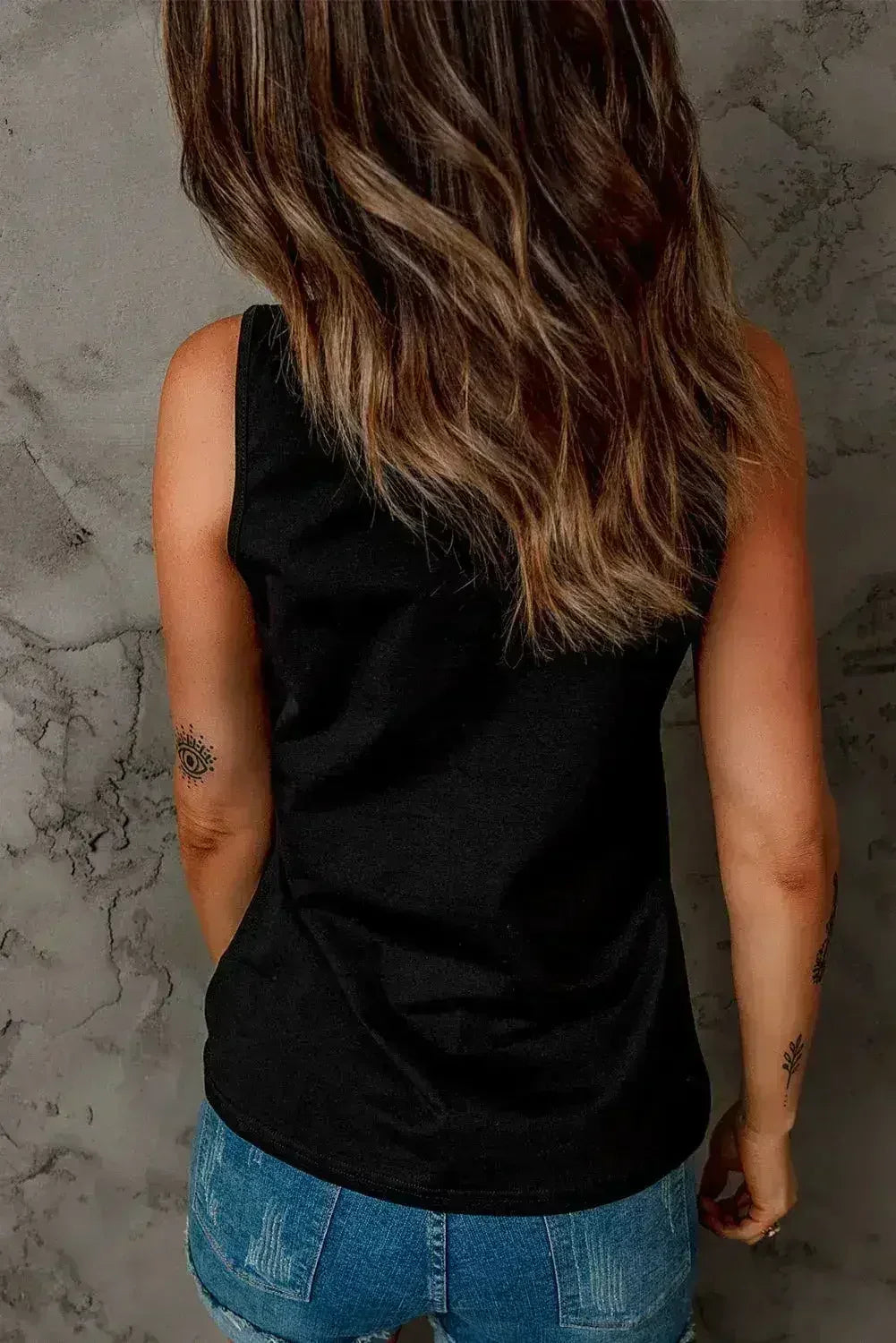 Black Strappy Hollow-out Neck Tank Top - Femstylo