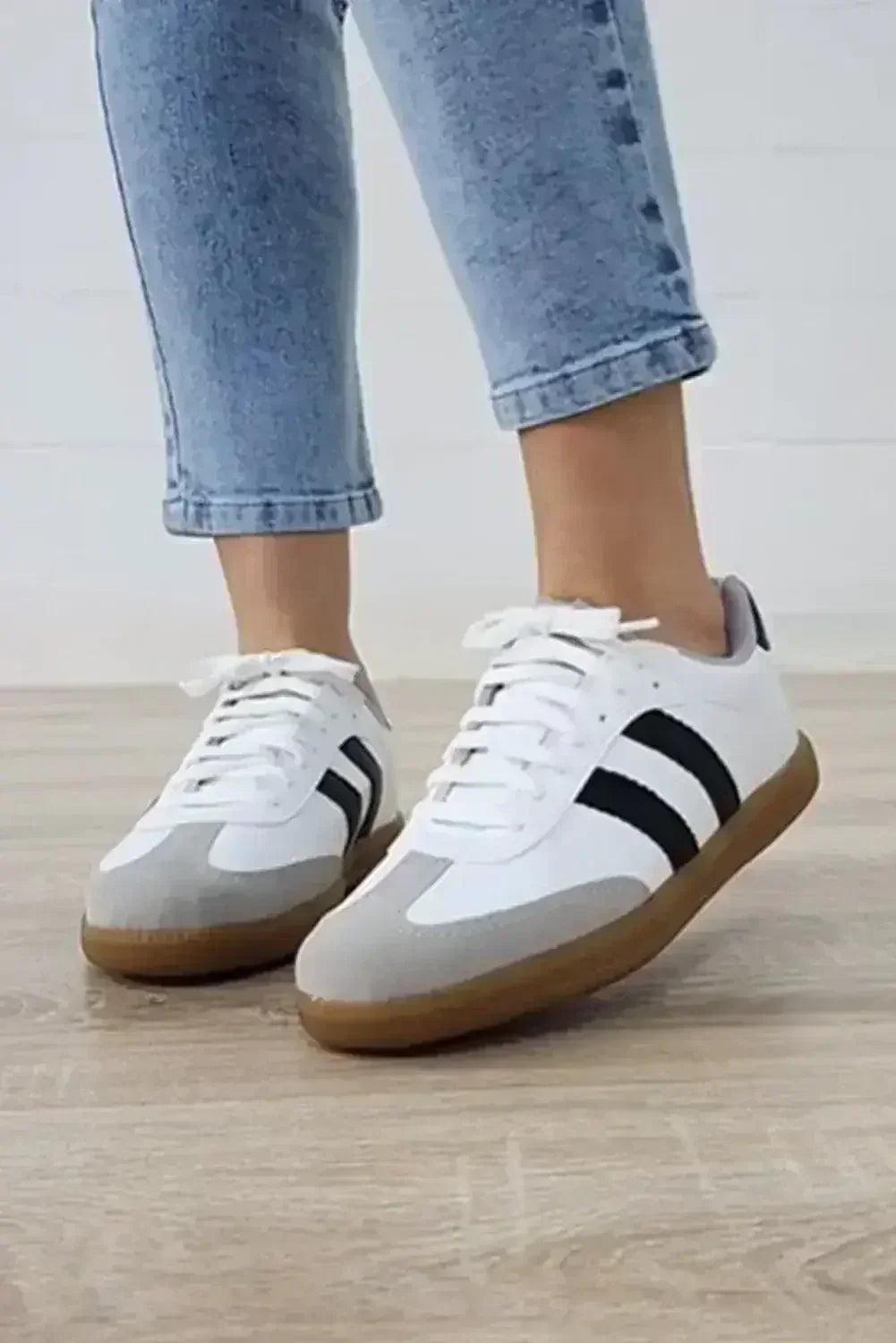 White Striped Lace Up Flat Sneakers - Femstylo