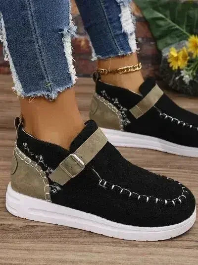 Contrast Round Toe Buckle Sneakers - Femstylo