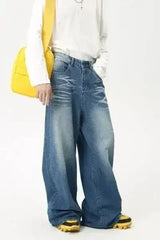 Wide Leg Jeans with Pockets - Femstylo