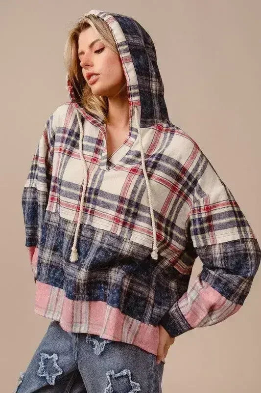 BiBi Drawstring Plaid Drop Shoulder Hoodie - Femstylo