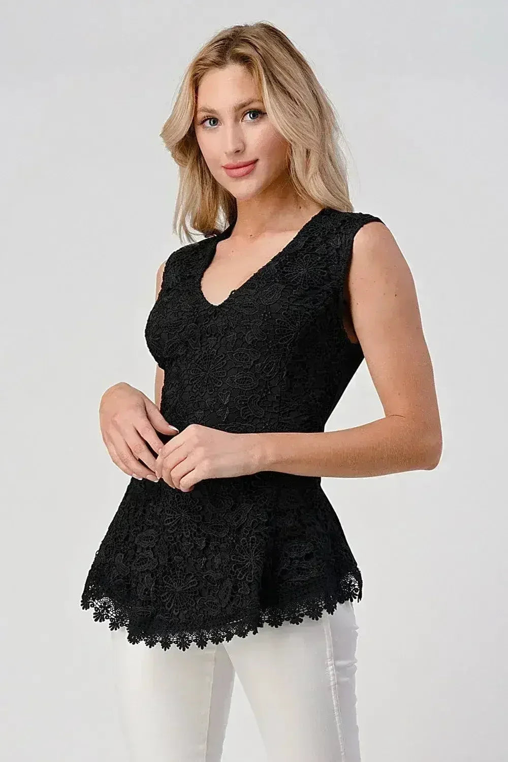 Sleeveless V-Neck Lace Peplum Top - Femstylo