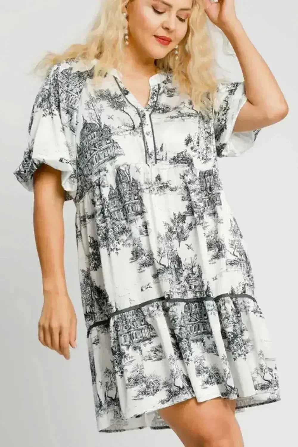 Umgee Full Size Two Tone Landscape Print Dress Plus Size - Femstylo