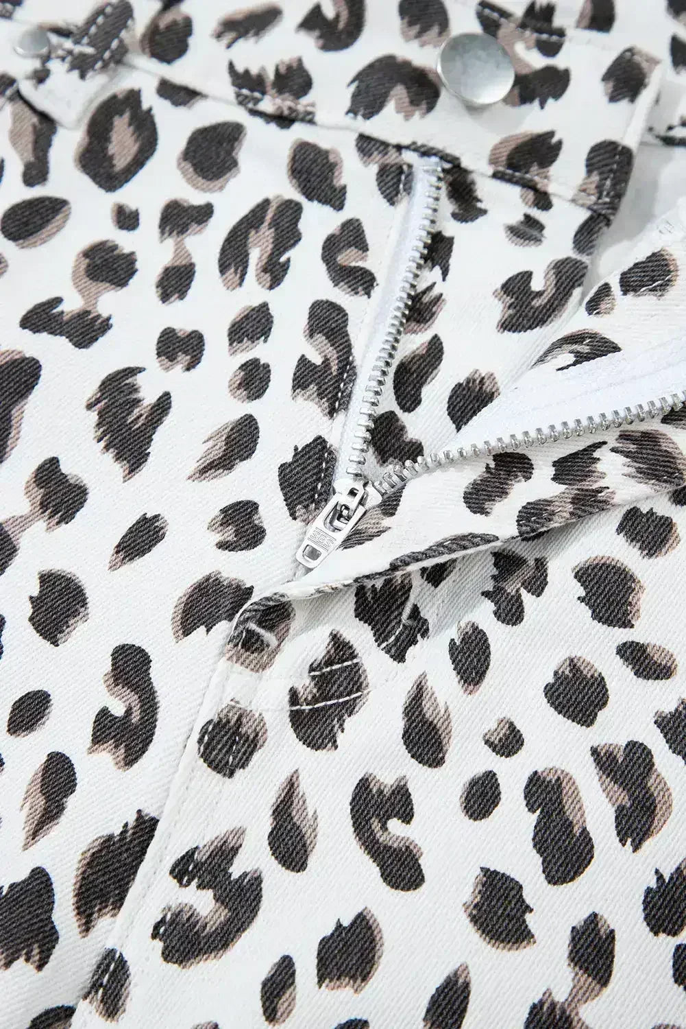 White Leopard Frayed Hem Denim Shorts - Femstylo