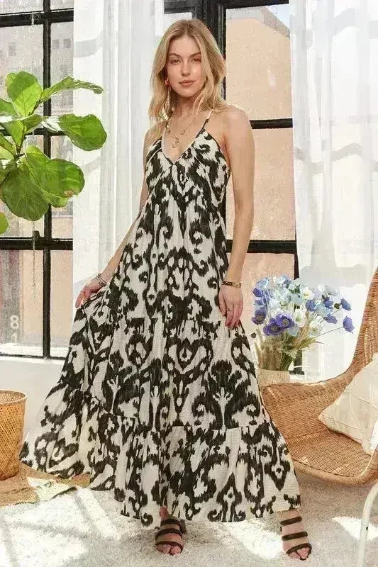 ADORA Crisscross Maxi Dress – Two-Tone V-Neck Evening Gown - Femstylo