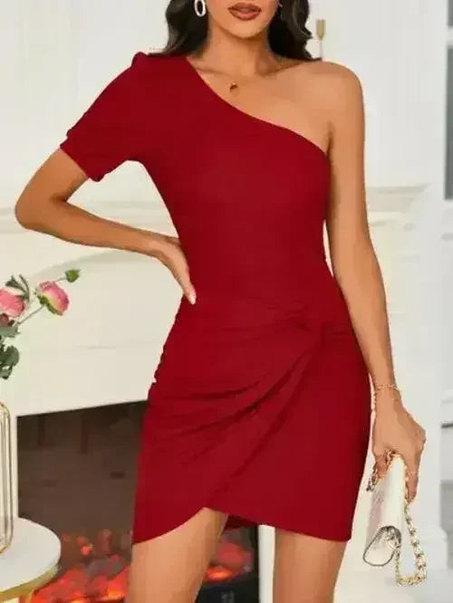 Twisted Single Shoulder Short Sleeve Dress - Femstylo
