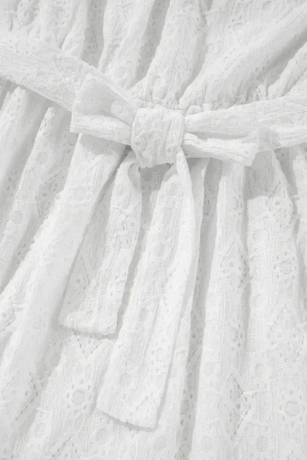 White Lace Sleeveless Knot Hollow Out Back Tied Waist Mini Dress - Femstylo