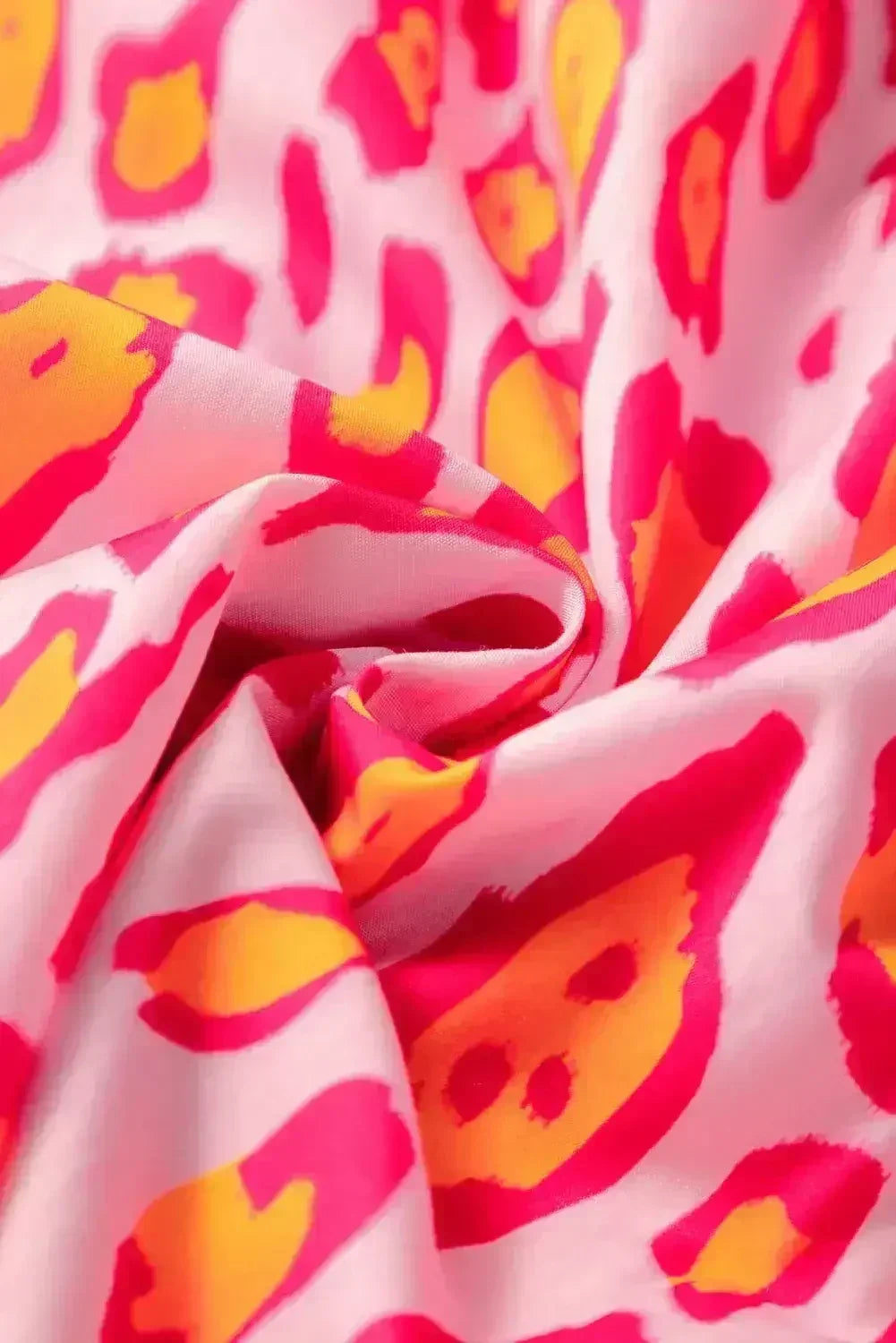 Light Leopard Print Balloon Sleeve Loose Blouse | Femstylo - Femstylo