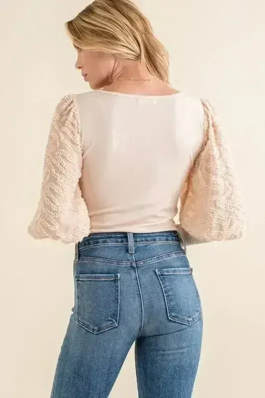 And The Why Textured Puff Sleeve Bodysuit - Femstylo