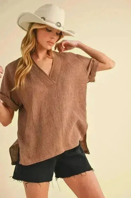 Aemi + Co Side Slit V-Neck Short Sleeve Blouse | Femstylo - Femstylo