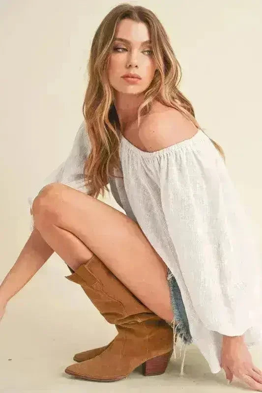 Aemi + Co Off-Shoulder Balloon Sleeve Blouse - Femstylo