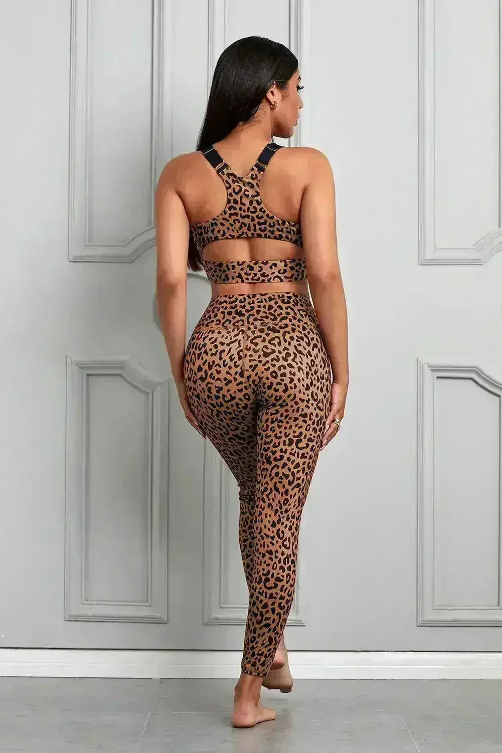 Women Brown Cheetah Print Sport Bra Pants Set - Femstylo