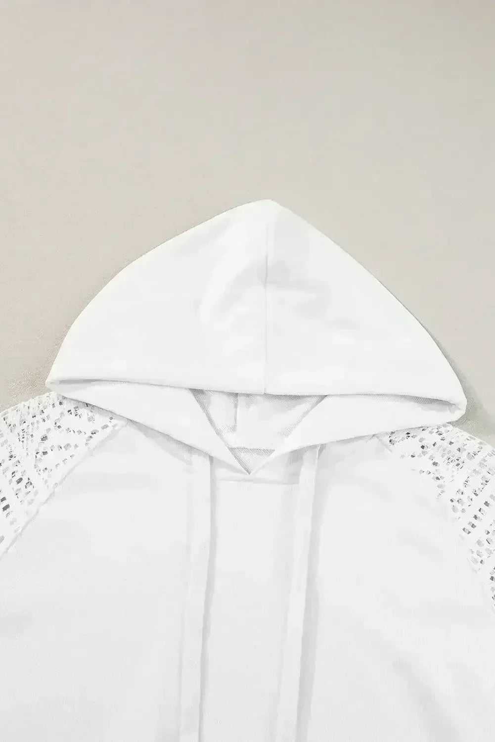 White Lace Patchwork Sleeve Drawstring Hoodie - Femstylo