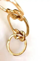 Love Knot Bracelet - Femstylo