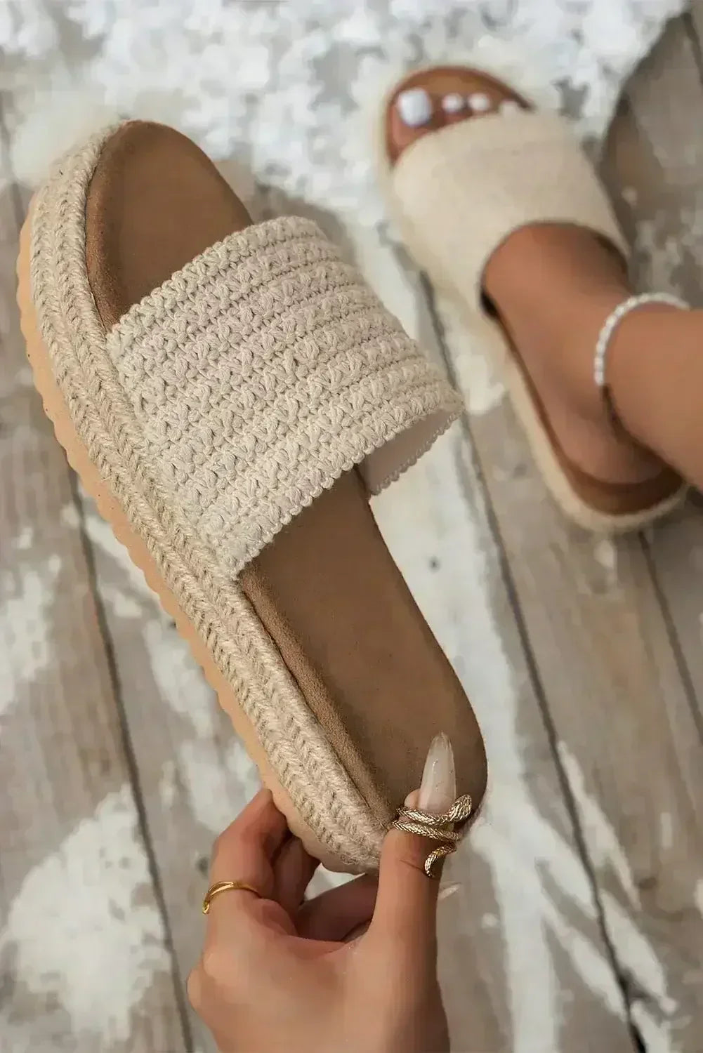 White Boho Single Band Slippers - Femstylo
