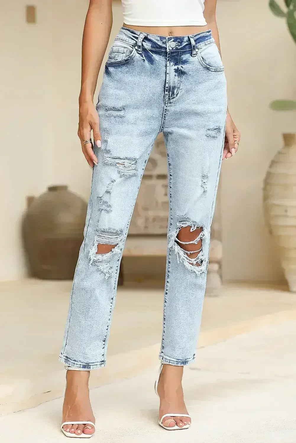 Sky Blue Light Wash Frayed Slim Fit High Waist Jeans - Femstylo