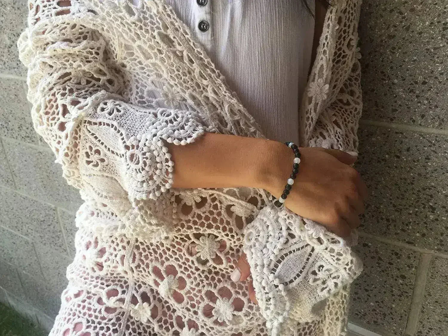 Fertility Amber Bracelet - Femstylo