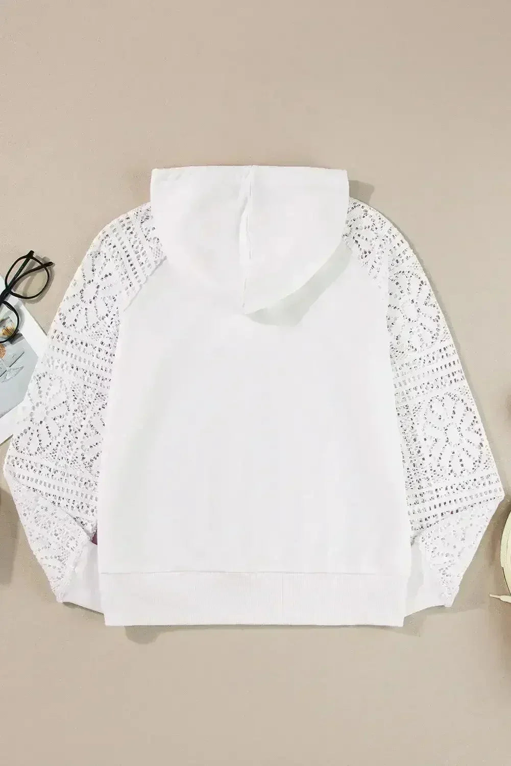White Lace Patchwork Sleeve Drawstring Hoodie - Femstylo