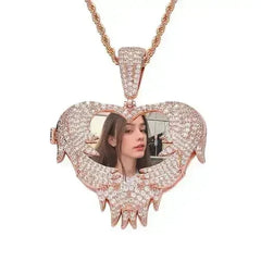 LoveShell™ – Custom Clamshell Heart Photo Pendant | Iced Out Zircon - Femstylo