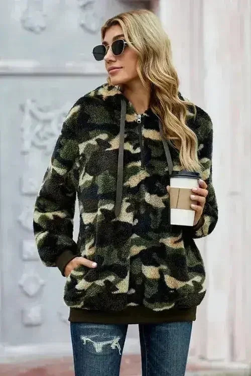Women's Winter Green Camo Print Warm Furry Pullover Hoodie - Femstylo