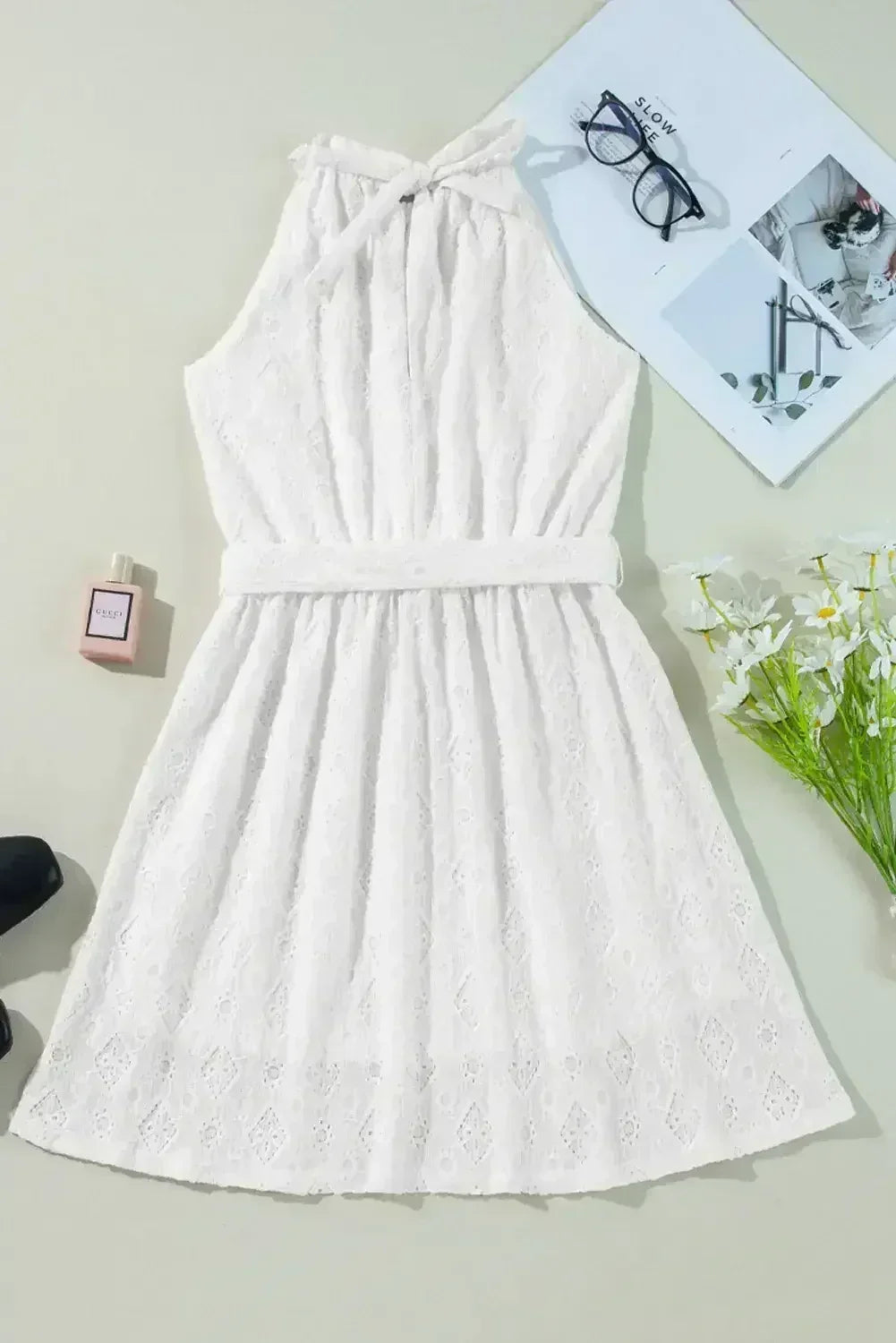 White Lace Sleeveless Knot Hollow Out Back Tied Waist Mini Dress - Femstylo