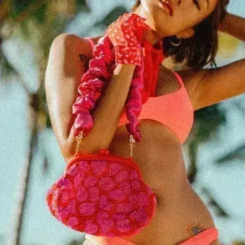 ARNOLDI JEAN Hand-beaded Clutch, in Red & Pink - Femstylo