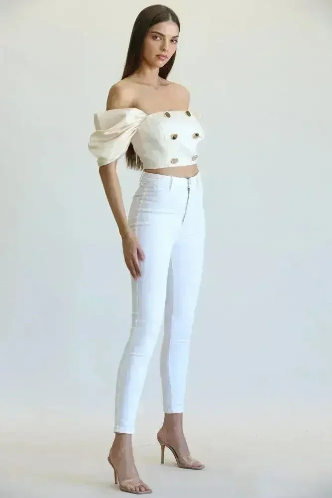 Off the Shoulder Summer Tops – Stylish & Chic for Every Occasion - Femstylo