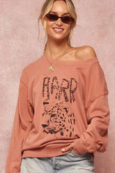 A Garment Dyed French Terry Graphic Sweatshirt - Femstylo