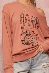 A Garment Dyed French Terry Graphic Sweatshirt - Femstylo