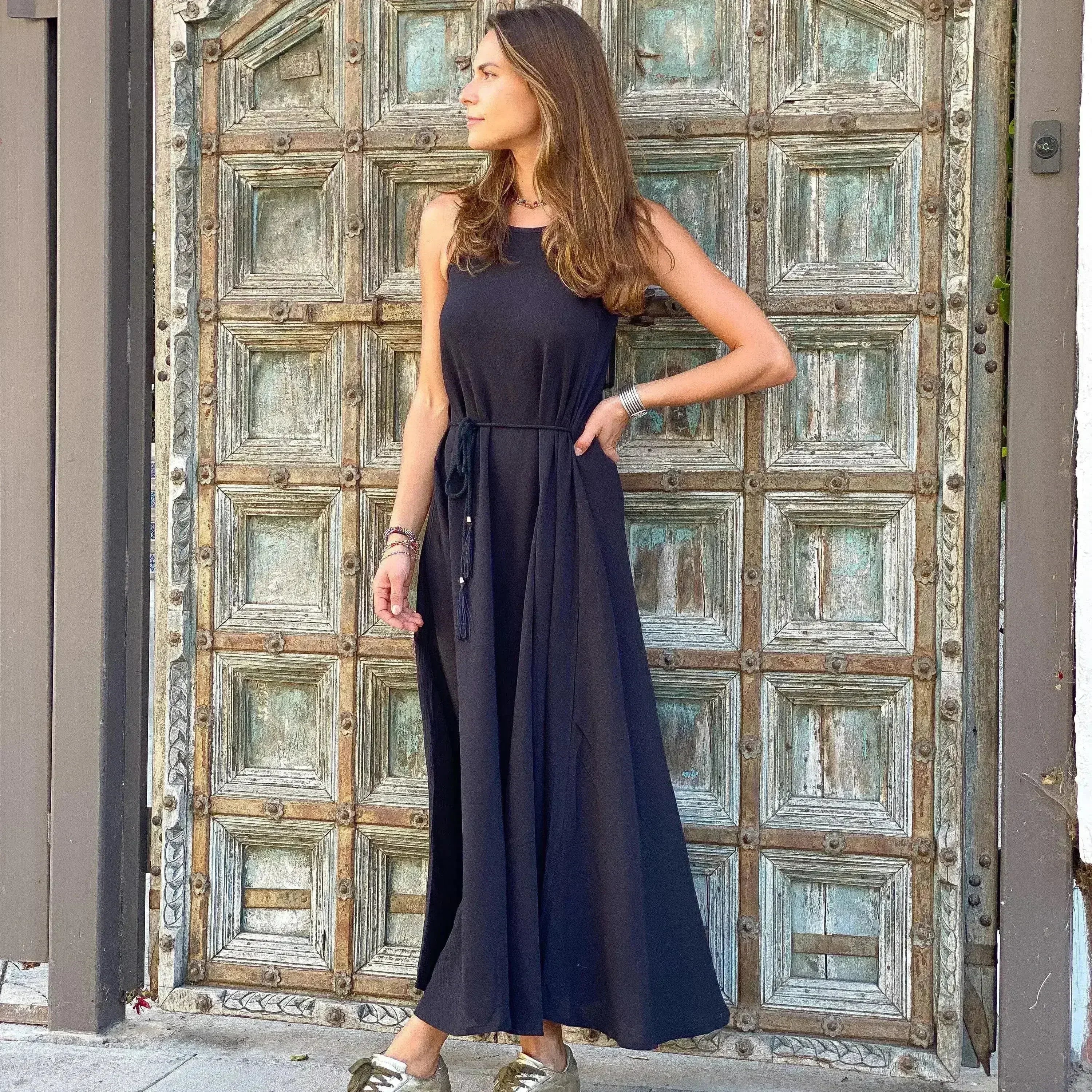 Callie Cotton Maxi Dress | Vacation Essential | Femstylo - Femstylo