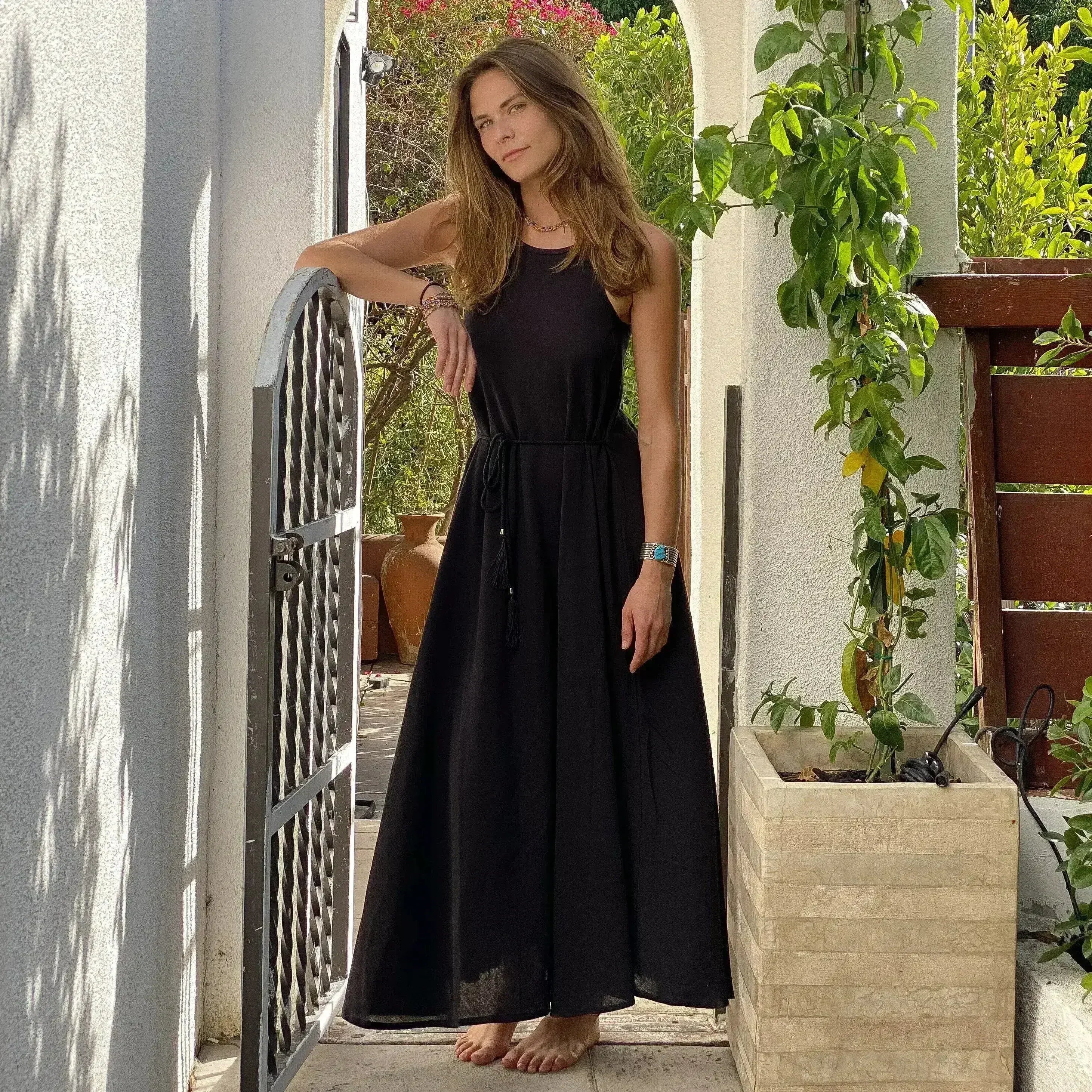 Callie Cotton Maxi Dress | Vacation Essential | Femstylo - Femstylo